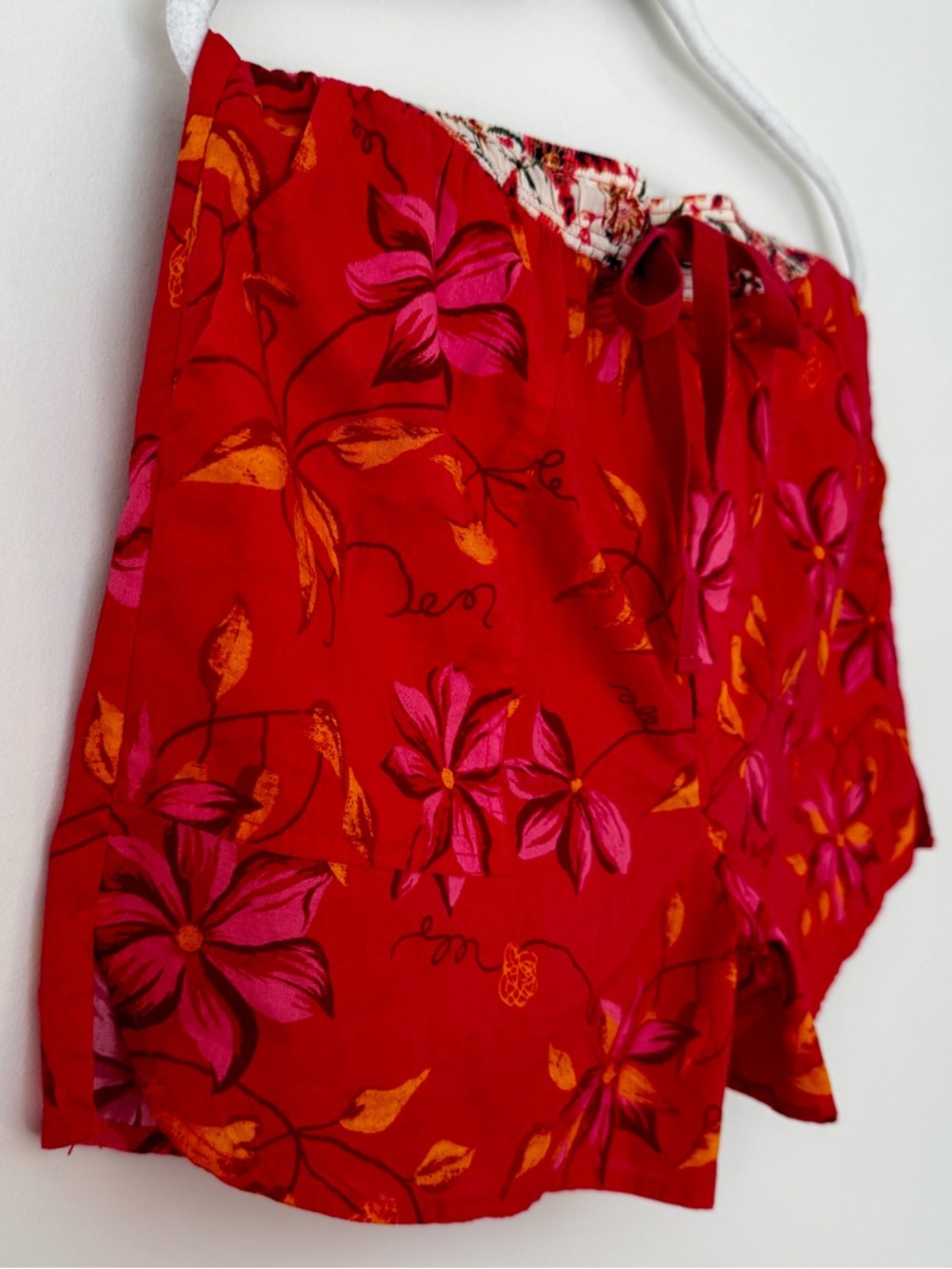 NWOT Sundance Kai Cotton Pull On Shorts, Pink Punch Floral – Medium - Picture 3 of 7